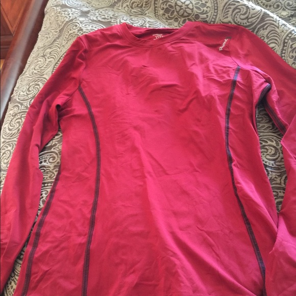 Reebok crossfit top large fits like a medium - Picture 1 of 4